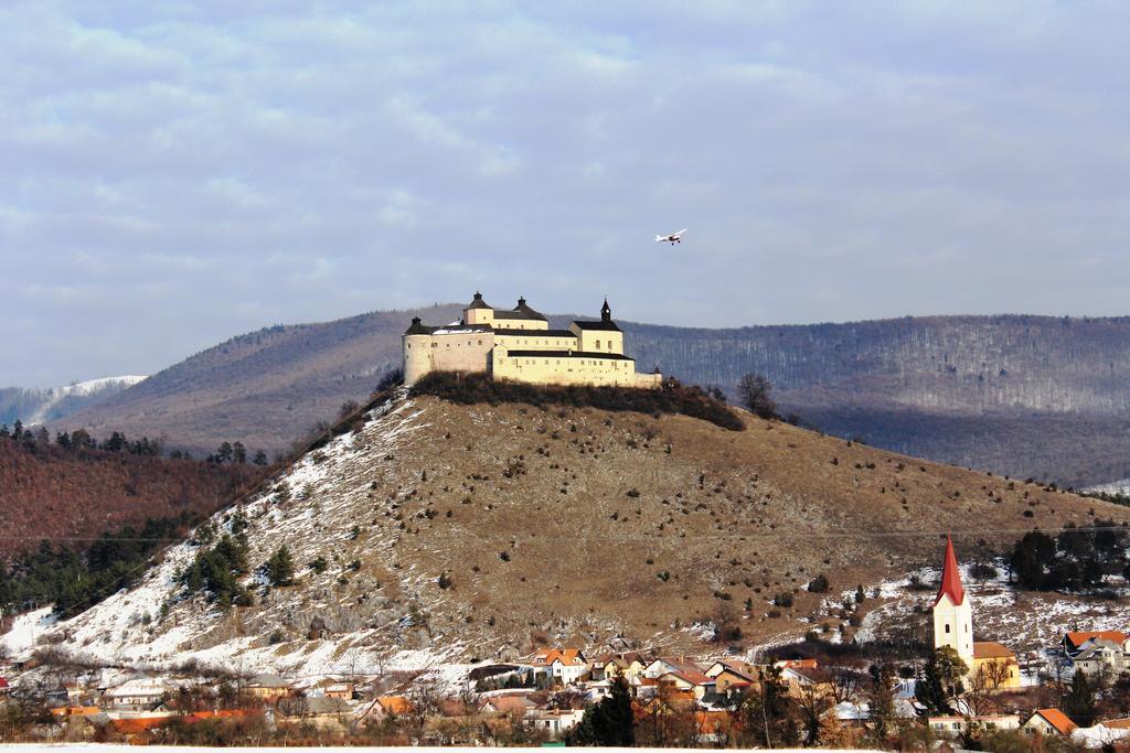 Penzion Pri Kastieli Betliar Dış mekan fotoğraf