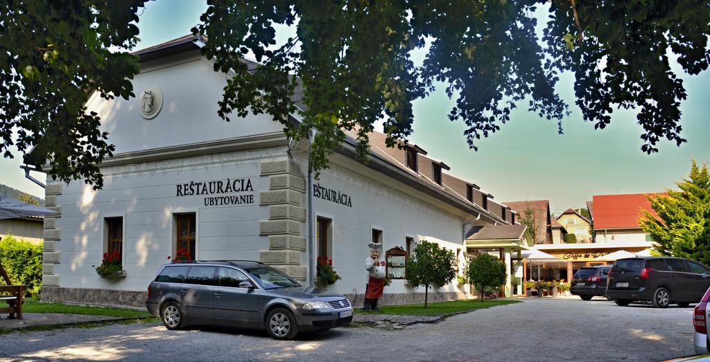 Penzion Pri Kastieli Betliar Dış mekan fotoğraf